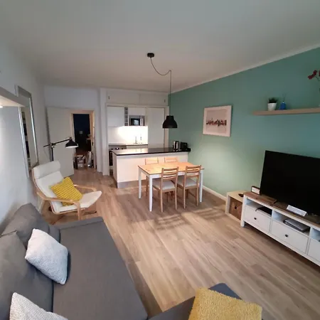 Comfortable Flat Near The Daire Parede